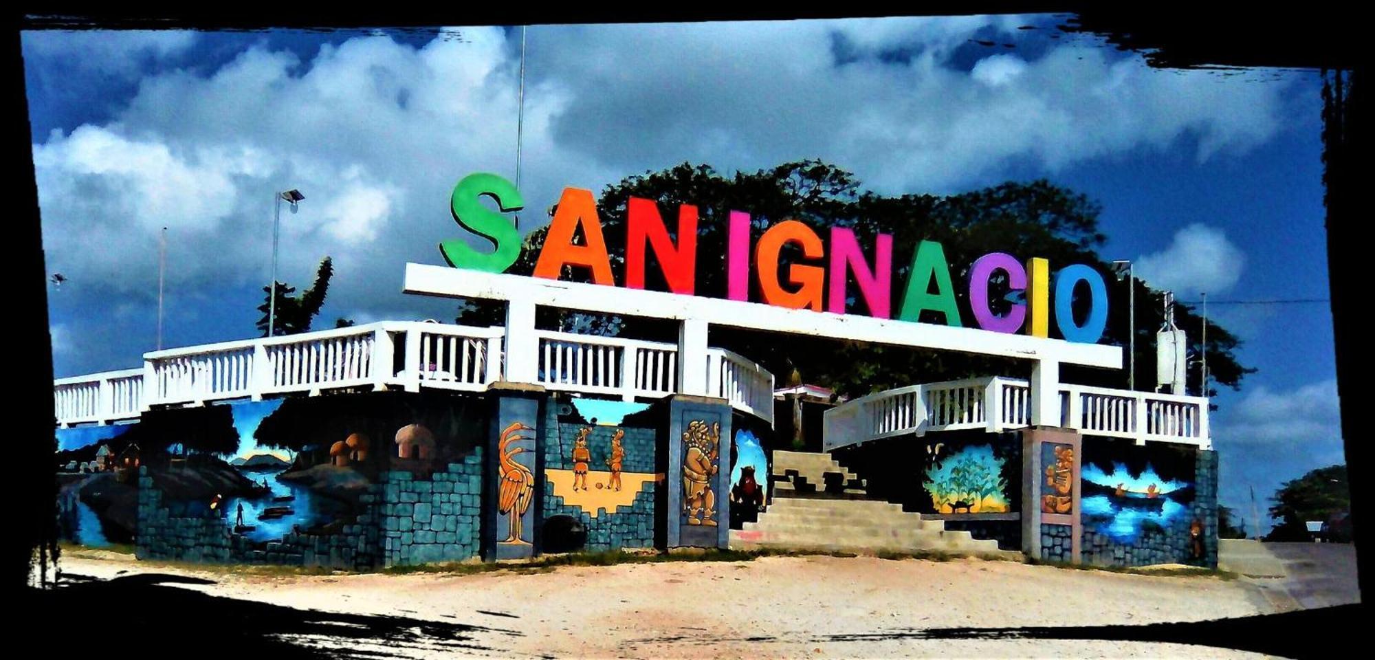 Iguana Roost Tourism Gold Standard Fully Equipped Two Bedroom Cabin San Ignacio Eksteriør billede